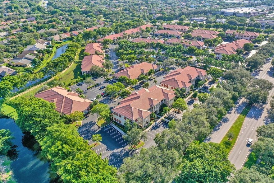 More Photos Of 5401 N University Dr, Coral Springs Medical For Lease