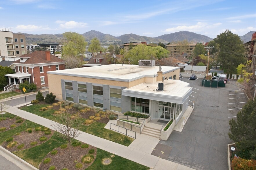 More Photos Of 555 S 300 E, Salt Lake City Office For Sale