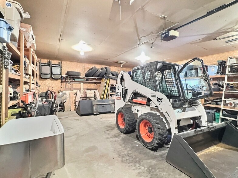 More Photos Of 404 W 1st Ave, Mitchell Land For Sale