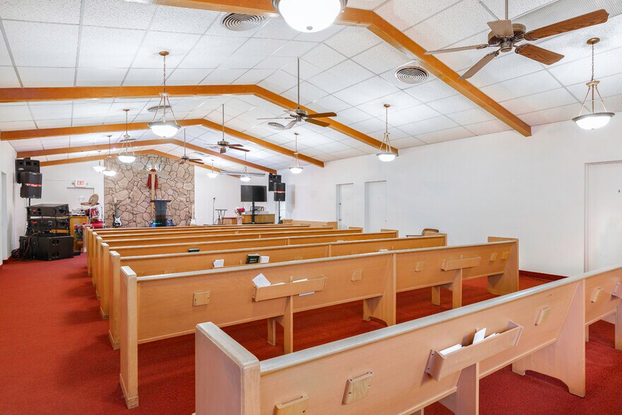 More Photos Of 61 N Hibbert, Mesa Freestanding For Sale