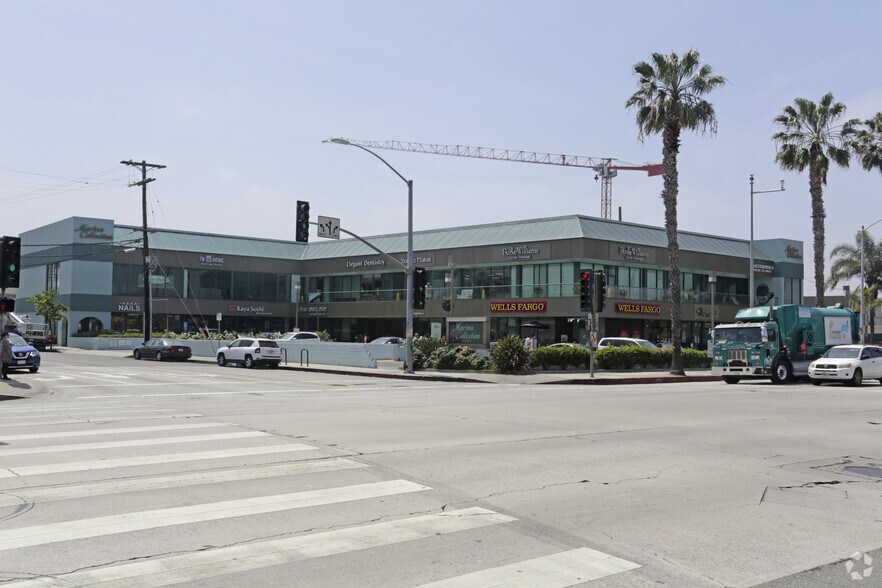 More Photos Of 13400 Washington Blvd, Marina Del Rey General Retail For Lease