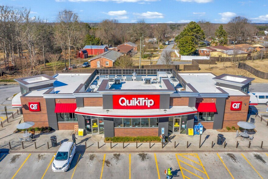 Primary Photo Of 2585 Dale Earnhardt Blvd, Kannapolis Convenience Store For Sale