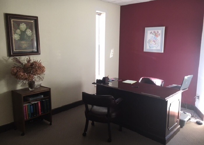 More Photos Of 1908 W Allen St, Allentown Office For Lease