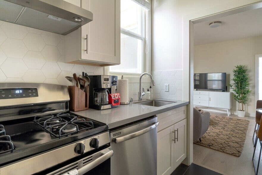 More Photos Of 1230 Jackson St, San Francisco Apartments For Sale