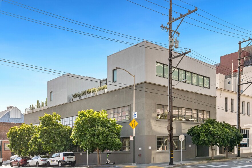 Primary Photo Of 850 Battery St, San Francisco Office For Lease