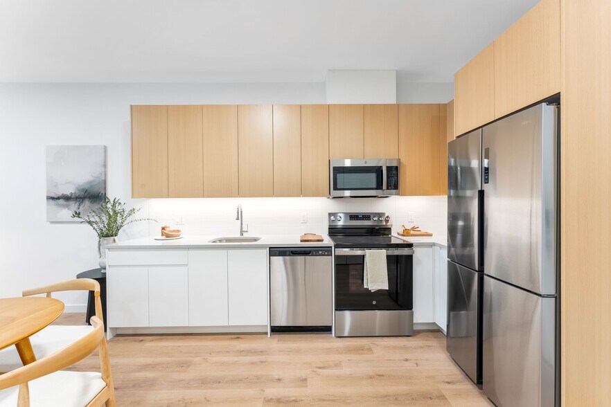 More Photos Of 431 Dr Martin Luther King Jr Blvd, East Orange Apartments For Lease