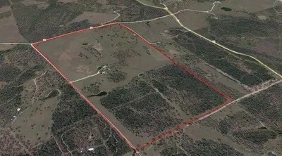 More Photos Of 317 Orr Rd, Luling Specialty For Sale