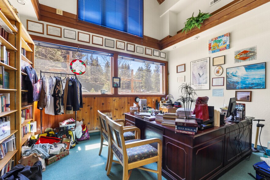 More Photos Of 807 Emerald Bay Rd, South Lake Tahoe Office For Sale