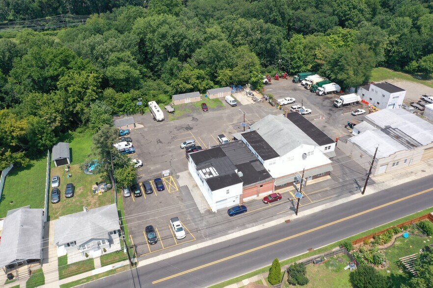 More Photos Of 257 W Nicholson Rd, Audubon Office For Sale