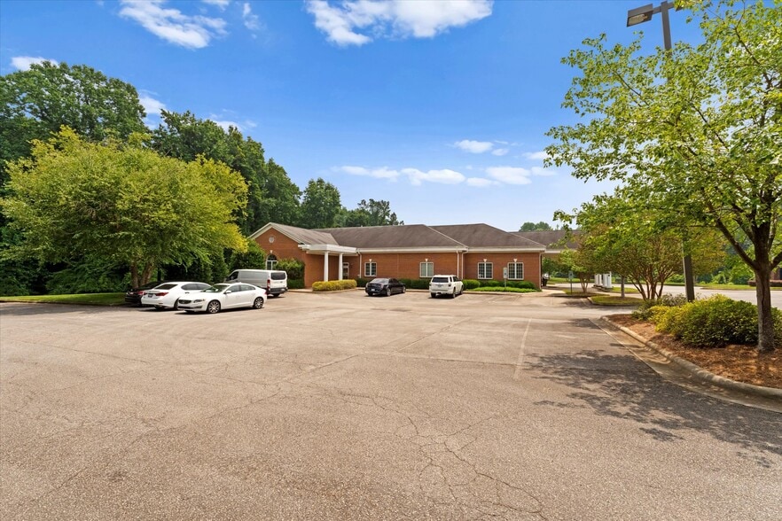 More Photos Of 1146 N New Hope Rd, Gastonia Medical For Lease