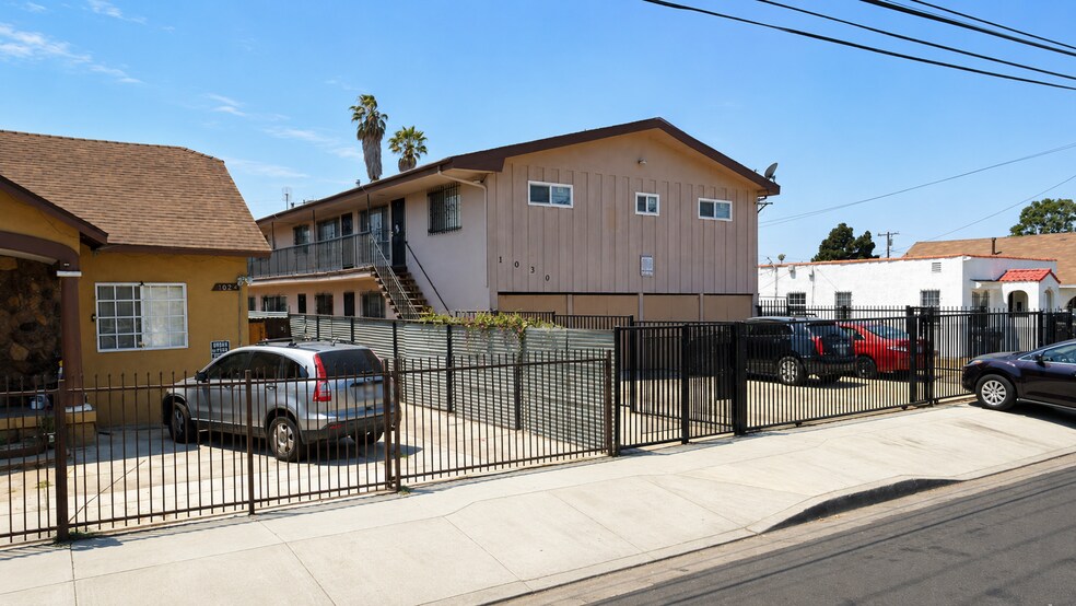 More Photos Of 1030 W 93rd St, Los Angeles Apartments For Sale