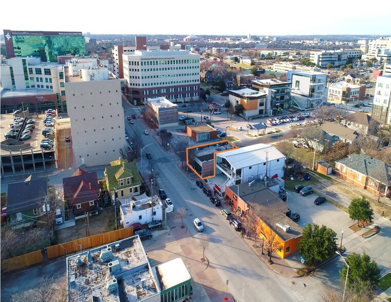 More Photos Of 1512 W Magnolia Ave, Fort Worth Restaurant For Lease