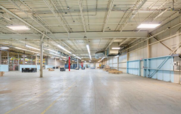 More Photos Of 25 Nimble Hill Rd, Newington Manufacturing For Lease