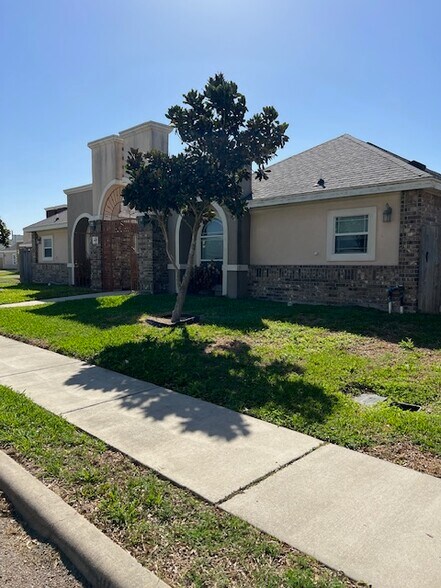 More Photos Of , Pharr Multifamily For Sale