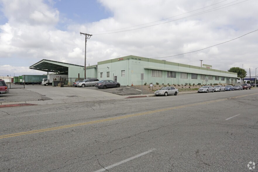More Photos Of 6557 Flotilla St, Commerce Manufacturing For Lease