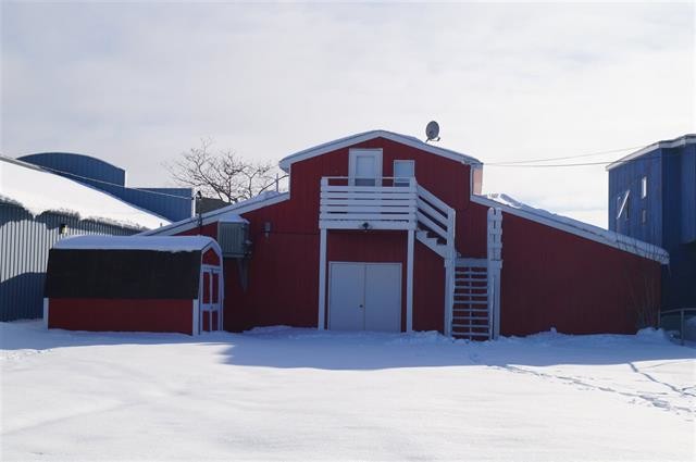 More Photos Of 207 E Central Ave, Mackinaw City Freestanding For Lease