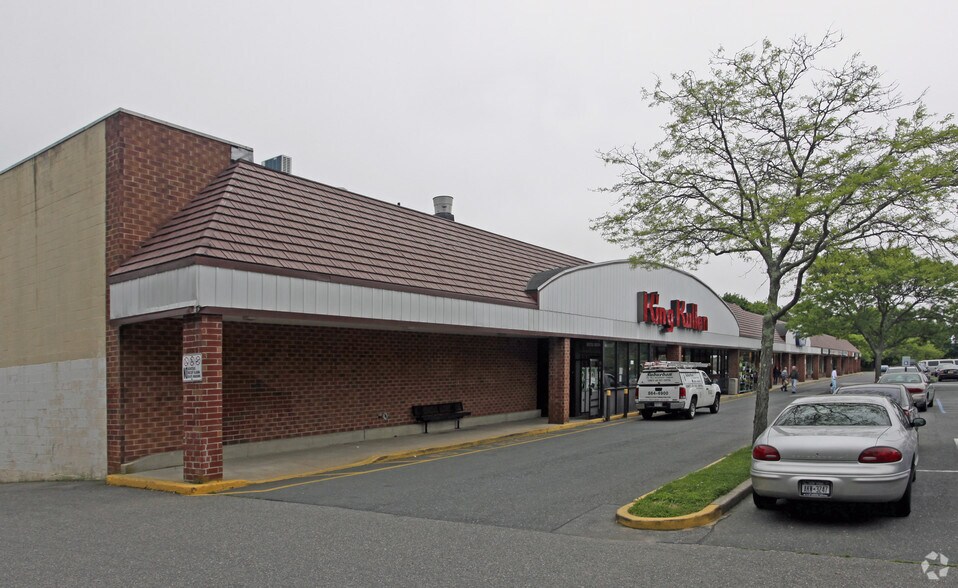 More Photos Of 5-25 Eastport Manor Rd, Eastport Unknown For Lease