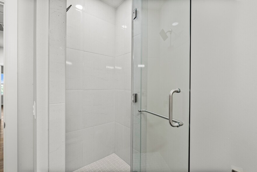 More Photos Of 3500 Vanessa Ln, Weslaco Apartments For Sale