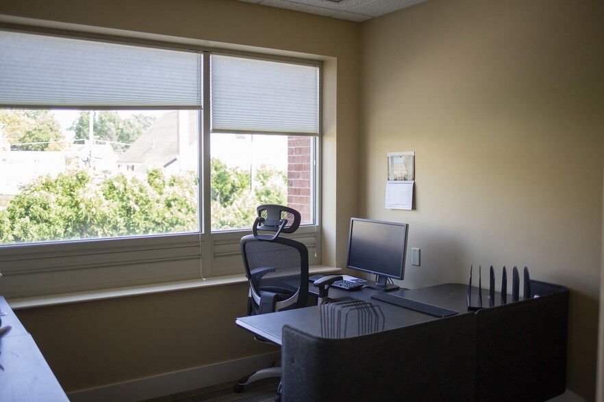 More Photos Of 312 W State St, Kennett Square Office For Lease