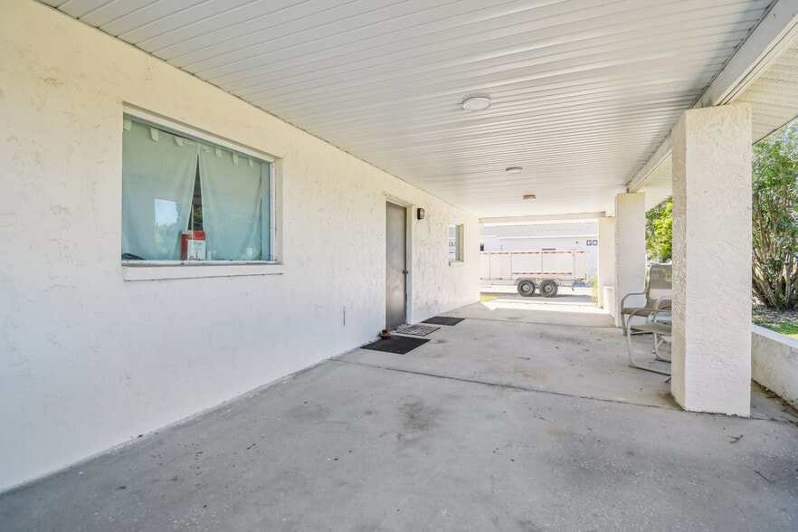 More Photos Of 6010 Wall St, Port Richey Warehouse For Sale
