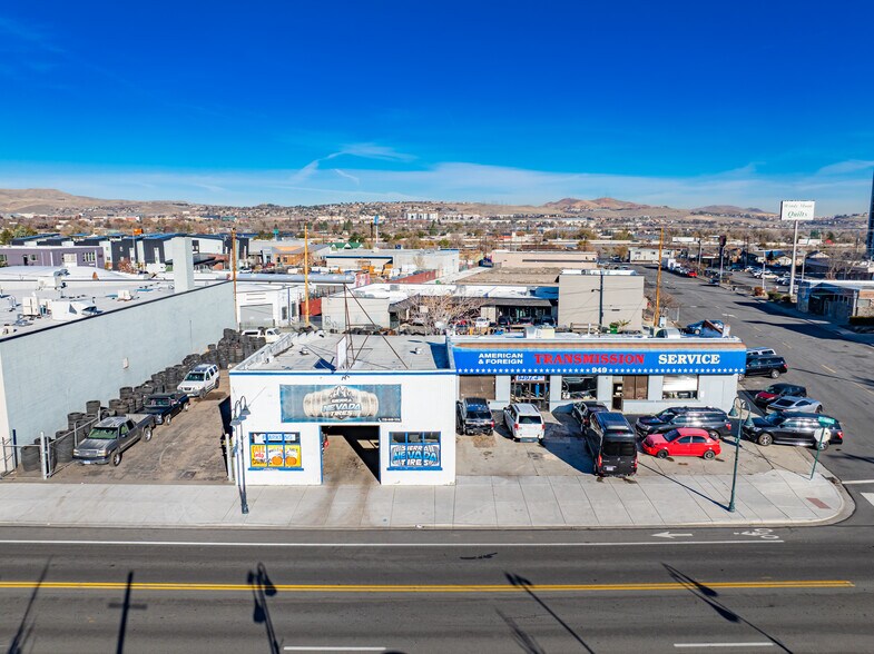 More Photos Of 949 E 4th St, Reno Auto Repair For Sale