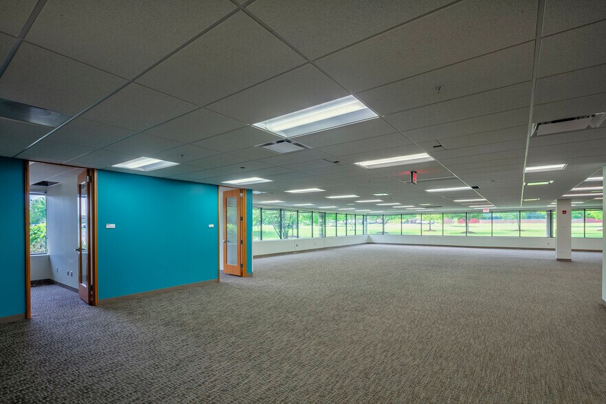More Photos Of 5062 Brittonfield Pky, East Syracuse Office For Sale