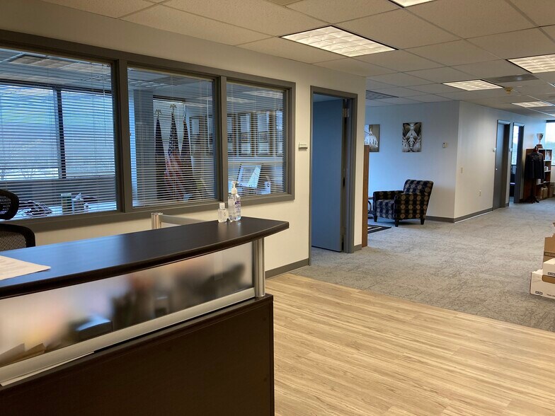 More Photos Of 3605 Vartan Way, Harrisburg Office For Lease