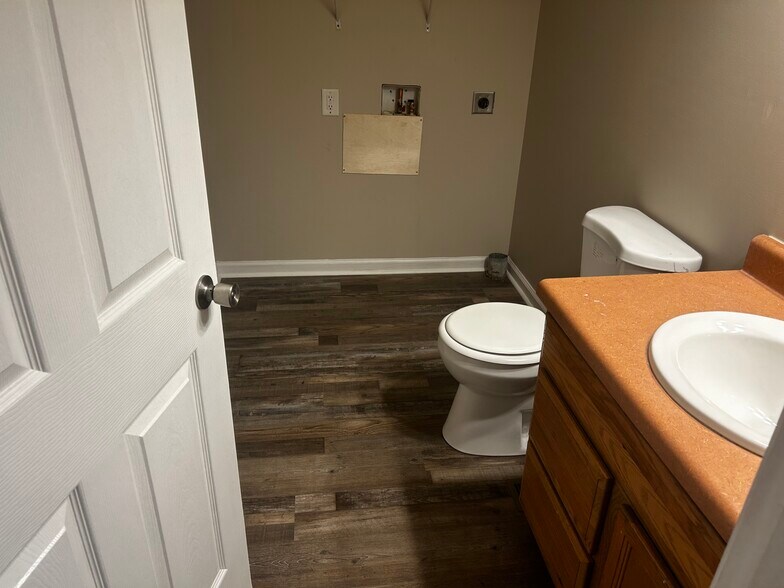 More Photos Of 120 Cloverdale St, Jackson Multifamily For Sale