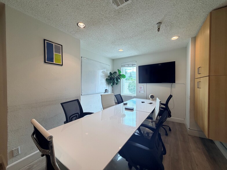 More Photos Of 357 Castro St, Mountain View Office For Lease