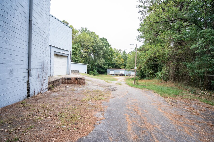 More Photos Of 3805 S Wilmington St, Raleigh Research And Development For Sale