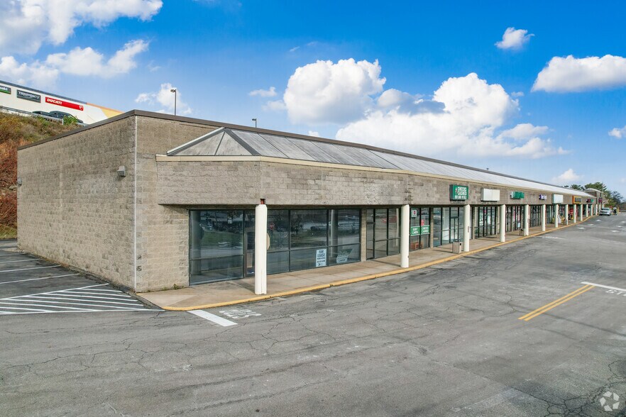 More Photos Of 1701 Lincoln Hwy, North Versailles Unknown For Lease