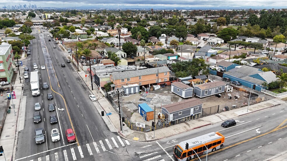 More Photos Of 11936 S Central Ave, Los Angeles Land For Sale