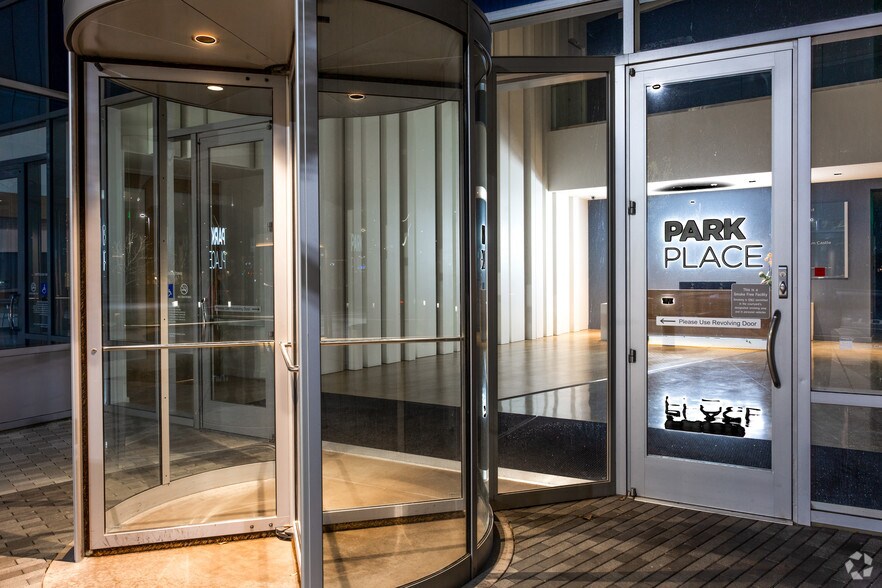 More Photos Of 1 Park Pl, Dublin Office For Lease