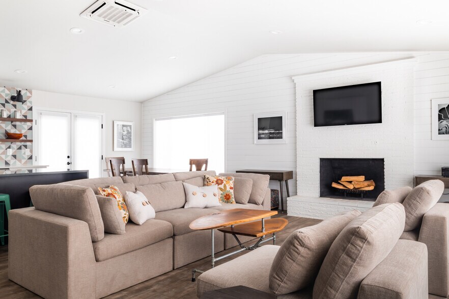 More Photos Of 9645-9655 SW Beaverton Hillsdale Hwy, Beaverton Medical For Sale