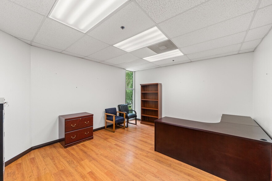 More Photos Of 751 Via Lata, Colton Manufacturing For Sale