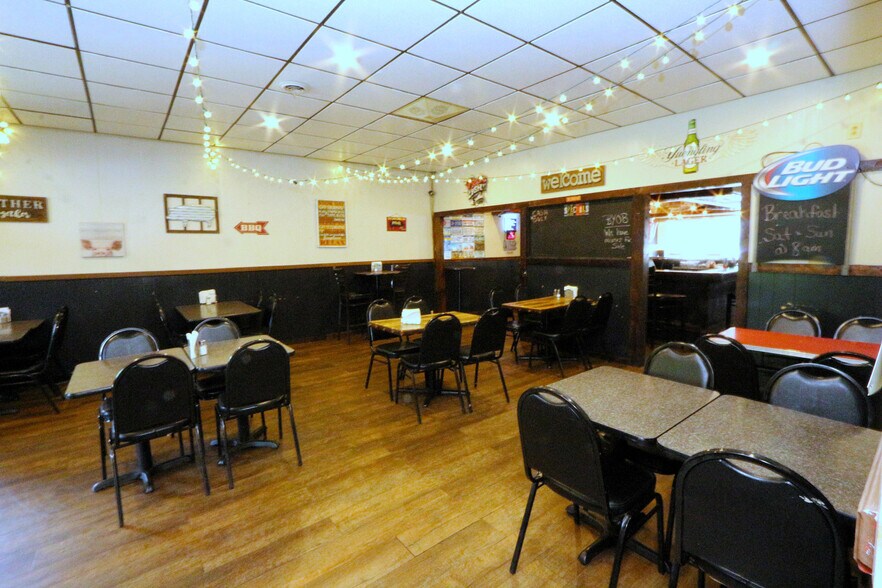 More Photos Of 550 Front St, Fredericktown Bar For Sale