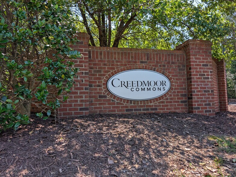 More Photos Of 6511 Creedmoor Rd, Raleigh Office For Lease