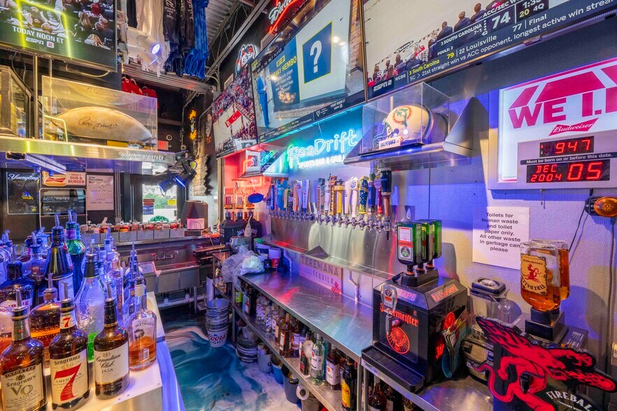 More Photos Of 1368 Ocean Shore Blvd, Ormond Beach Restaurant For Sale