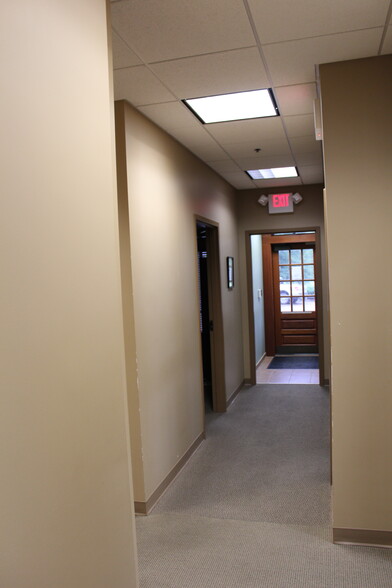 More Photos Of 602 Crescent Pl, Ridgeland Office For Lease