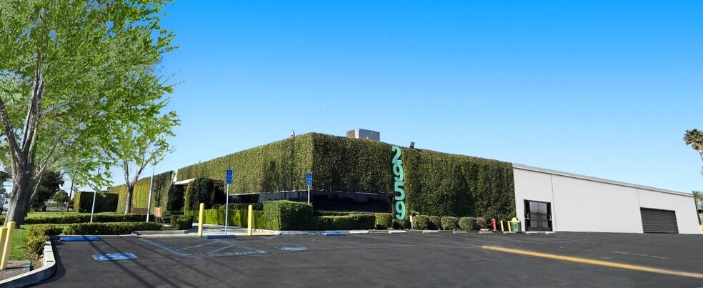 More Photos Of 2959 E Victoria St, Rancho Dominguez Warehouse For Sale