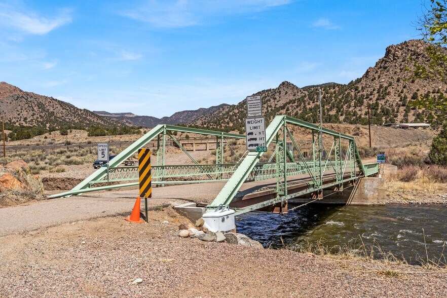 More Photos Of 27077 US Highway 50, Cotopaxi General Retail For Sale