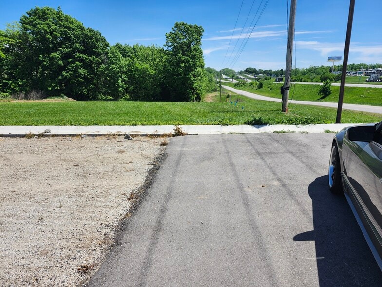 More Photos Of 7411 Outer Rd, Odessa Convenience Store For Lease