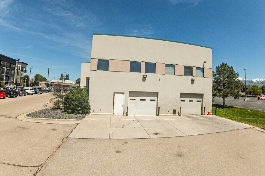 More Photos Of 562 S State St, Clearfield Auto Dealership For Sale