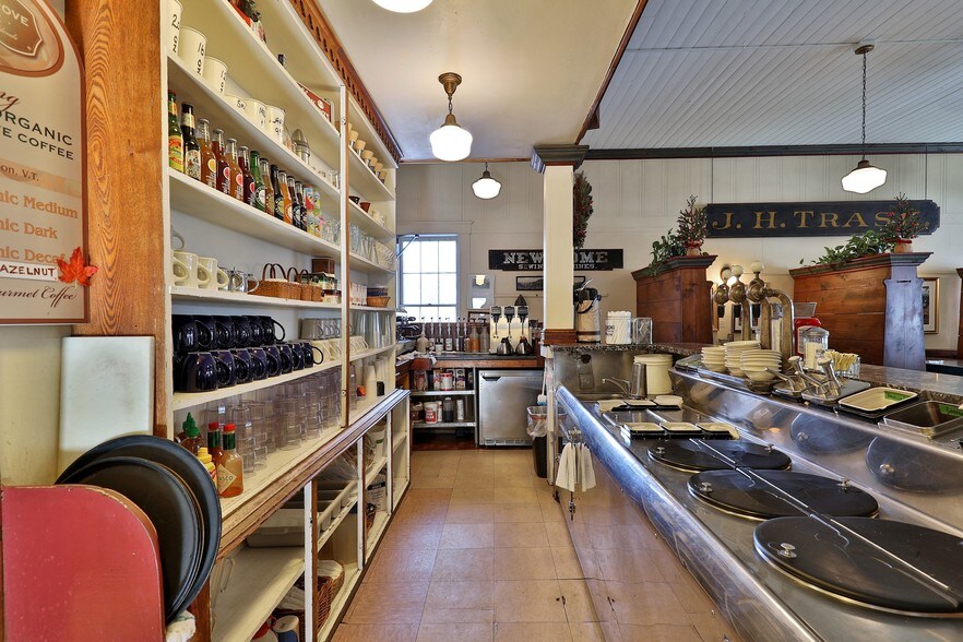 More Photos Of 55 N Main St, Rochester Restaurant For Sale
