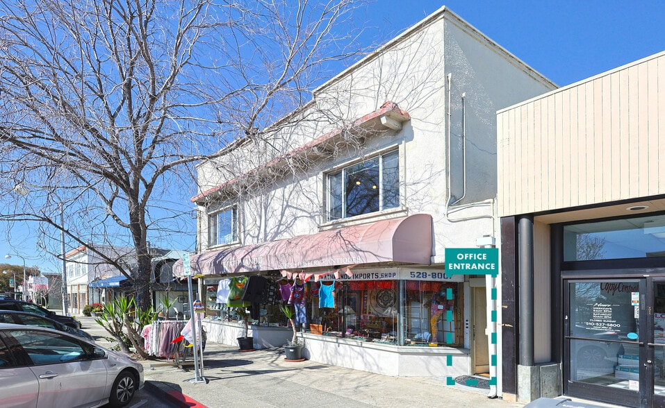 Primary Photo Of 1551 Solano Ave, Berkeley Storefront Retail Office For Lease