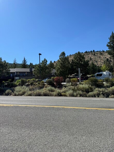 More Photos Of 17025 Mount Rose Hwy, Reno General Retail For Lease