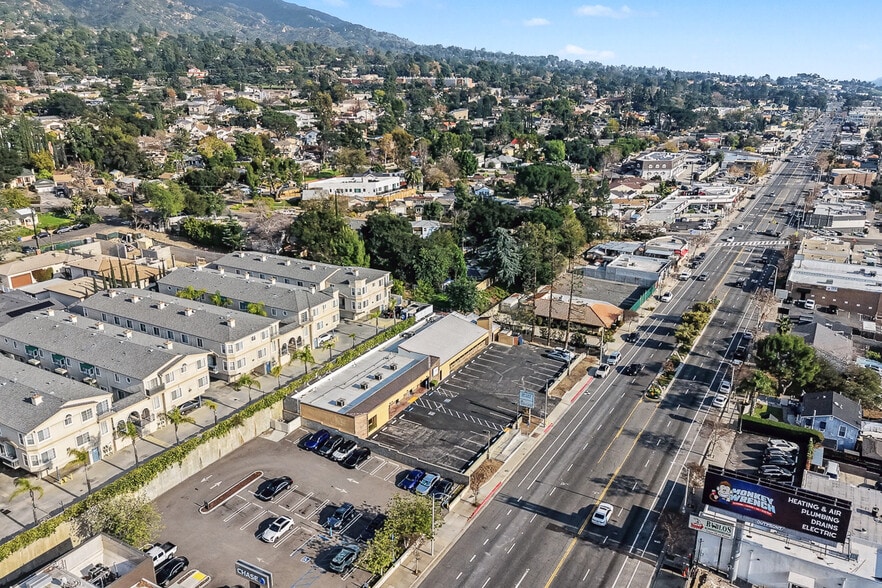 More Photos Of 2943-2947 Foothill Blvd, La Crescenta Medical For Lease