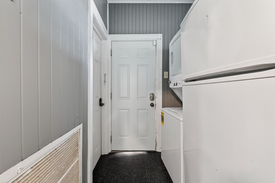 More Photos Of 3410 Austin St, Houston Office Residential For Lease