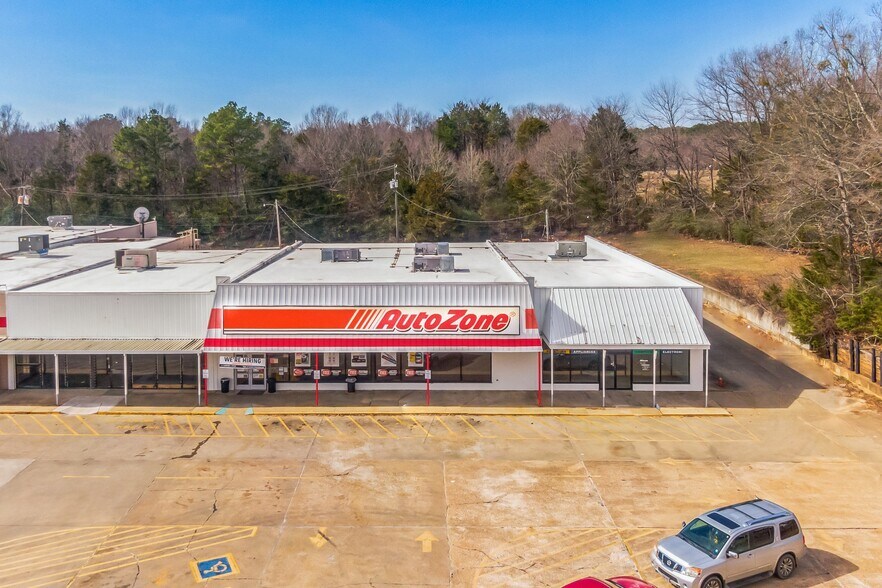 More Photos Of 610 S Applegate St, Winona Storefront For Sale