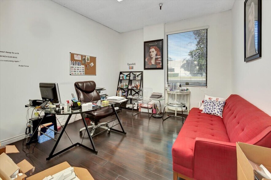 More Photos Of 1061 S Melrose St, Placentia Warehouse For Sale